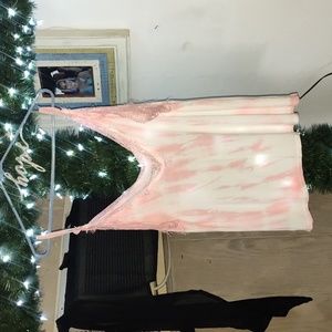 Lacey pink and white tank